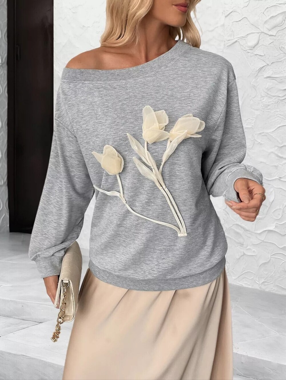 Floral Applique Boat Neck Sweatshirt